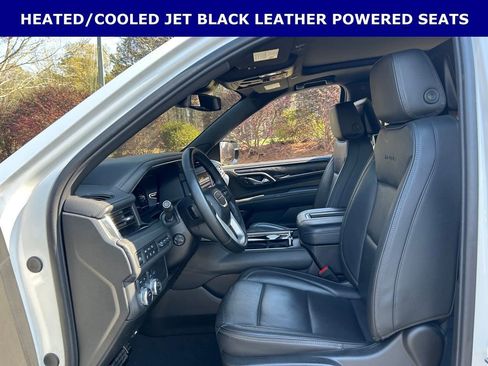 Used 2024 GMC Yukon Denali image 6