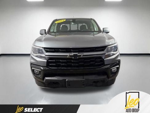 Used 2021 Chevrolet Colorado LT w/ LT Convenience Package AWD/4WD image 2