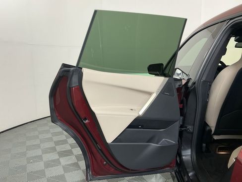 Certified 2025 BMW iX xDrive50 AWD/4WD image 22