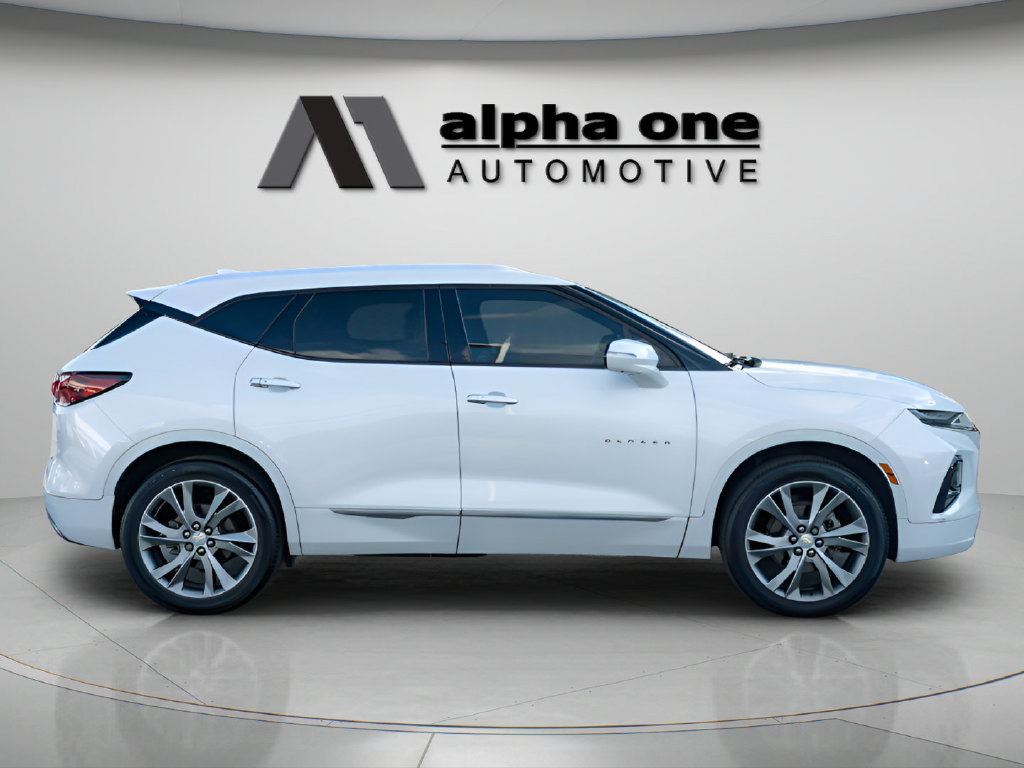 Used 2021 Chevrolet Blazer Premier w/ Driver Confidence II Package FWD image 4