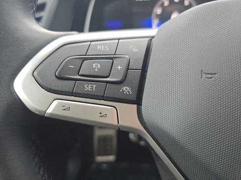 Certified 2024 Volkswagen Jetta Sport image 8