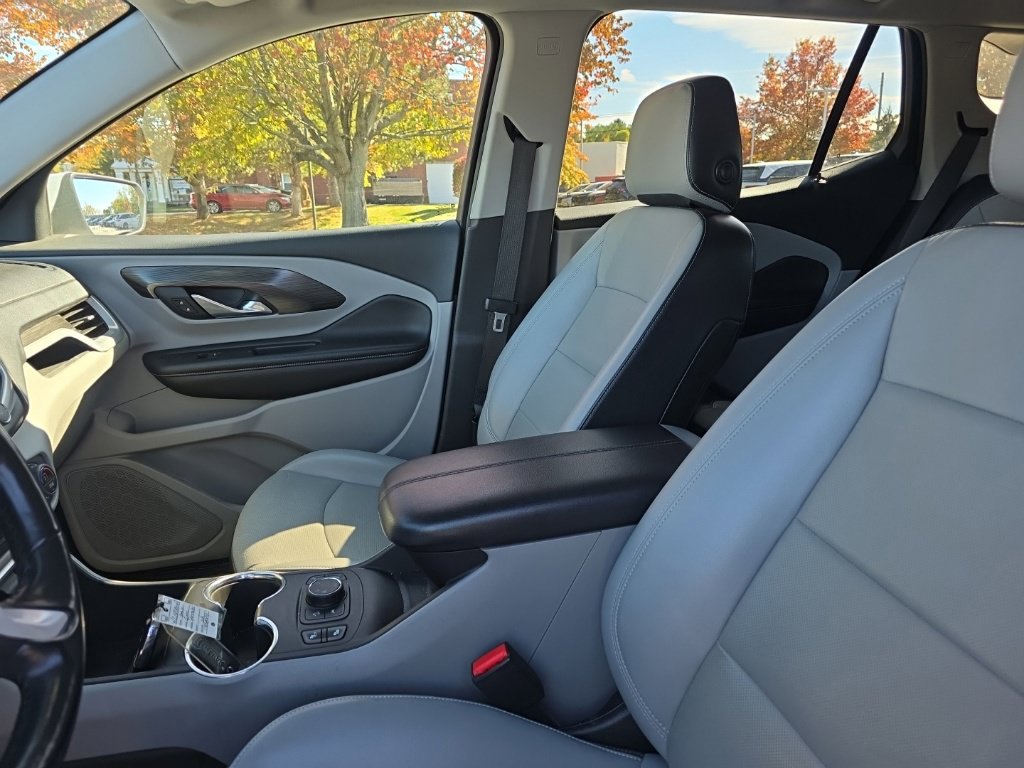 Used 2022 GMC Terrain SLT AWD/4WD image 24