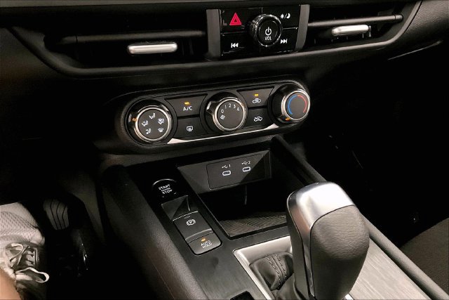 New 2027 Nissan Kicks S AWD/4WD image 27