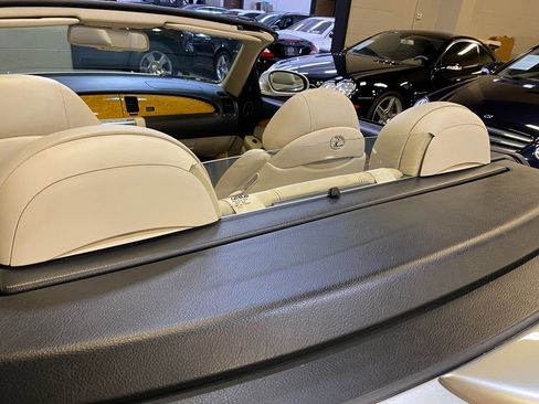 Used 2005 Lexus SC 430 Convertible RWD image 21