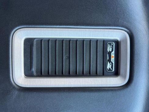 Used 2017 GMC Yukon Denali w/ Open Road Package image 57