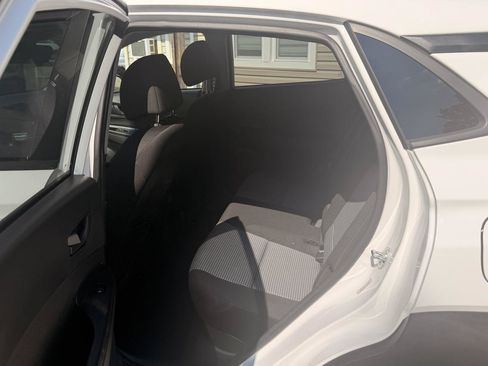 Used 2021 Hyundai Kona SEL Plus AWD/4WD image 22