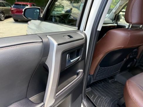 Used 2023 Toyota 4Runner Limited AWD/4WD image 54