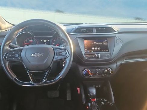 Used 2023 Chevrolet TrailBlazer RS image 9