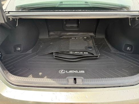 Used 2021 Lexus ES 250 w/ Premium Package AWD/4WD image 17