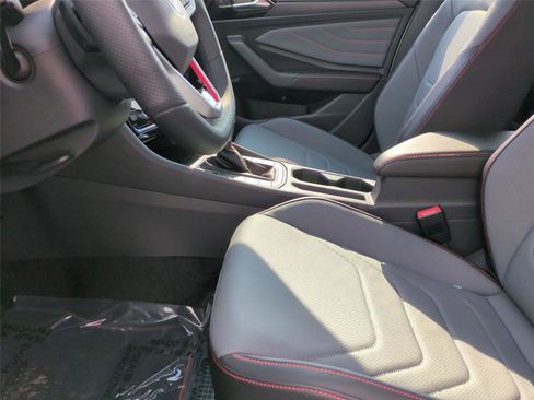 New 2026 Volkswagen Jetta GLI Autobahn FWD image 15