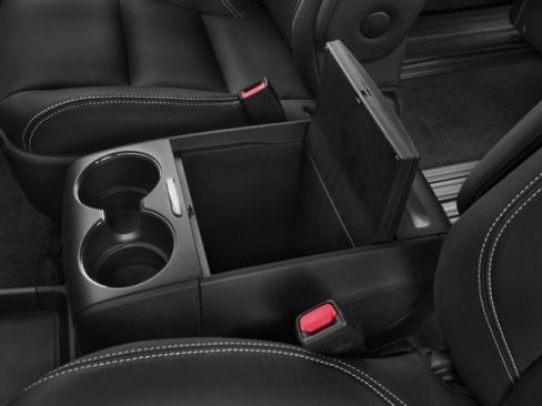 Used 2017 Toyota Sienna SE image 18