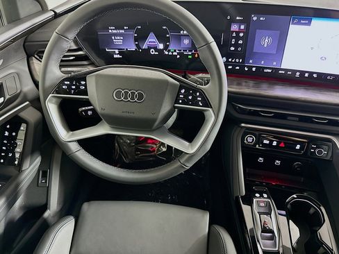 New 2025 Audi Q5 Premium Plus image 6