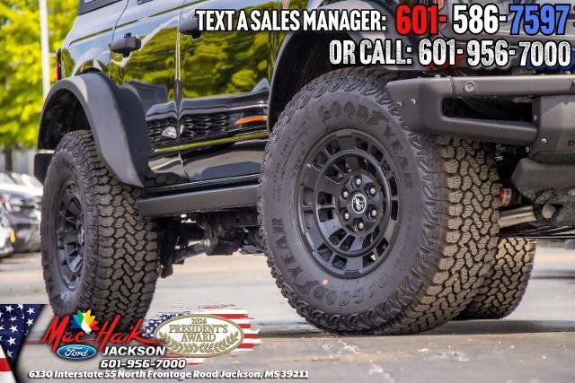 Used 2026 Ford Bronco Badlands AWD/4WD image 23