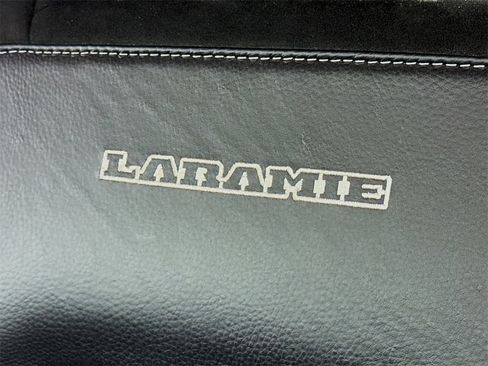 Used 2021 RAM 1500 Laramie image 15