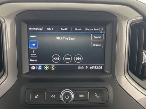 Used 2021 Chevrolet Silverado 1500 Custom w/ Safety Confidence Package image 39