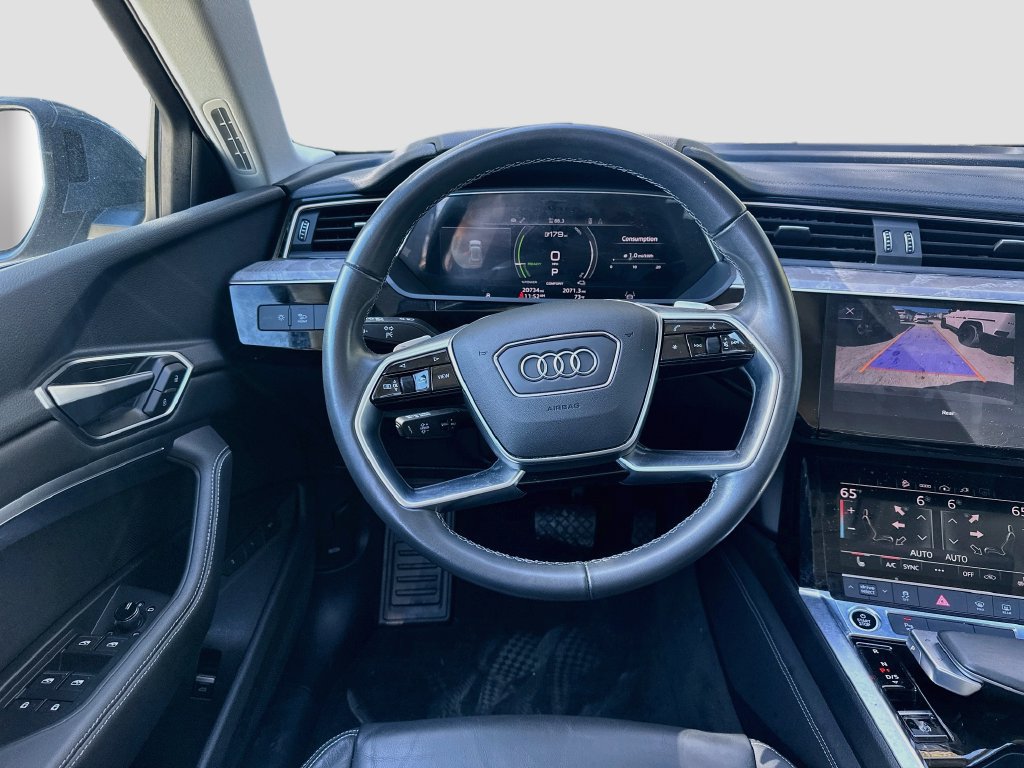 Used 2024 Audi Q8 e-tron Premium AWD/4WD image 24