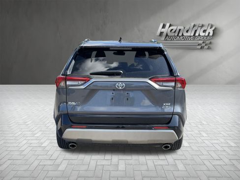 Used 2025 Toyota RAV4 XSE w/ Advanced Technology Package AWD/4WD image 8