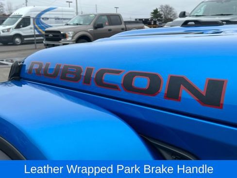 Used 2024 Jeep Wrangler Unlimited Rubicon AWD/4WD image 31