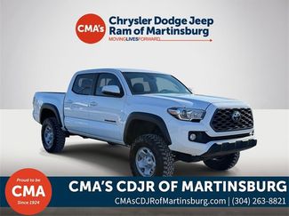 Used 2020 Toyota Tacoma TRD Off-Road w/ Technology Package video 1