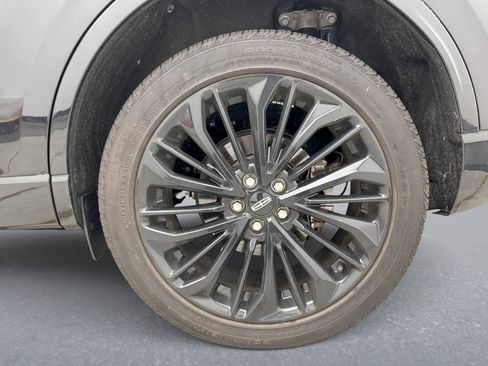 Used 2023 Lincoln Corsair AWD w/ Equipment Group 101A image 12