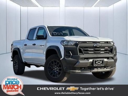 New 2026 Chevrolet Colorado Trail Boss AWD/4WD image 1