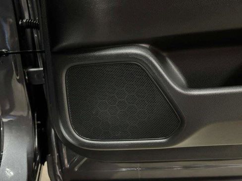 Used 2025 Honda Pilot EX-L image 51