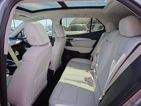 New 2026 Buick Envision Avenir image 8