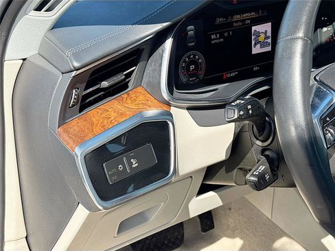 Used 2023 Audi A6 3.0T Prestige w/ Prestige Package image 10