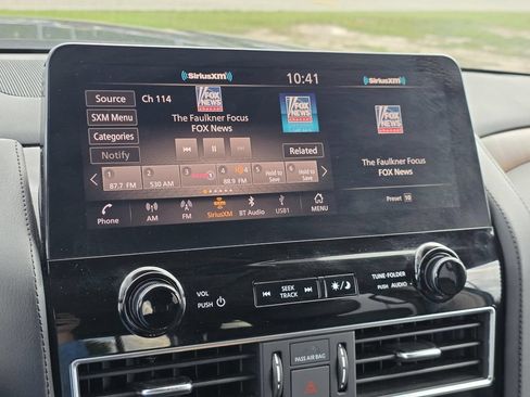 Used 2024 Nissan Armada SL w/ Captain's Chairs Package RWD image 20