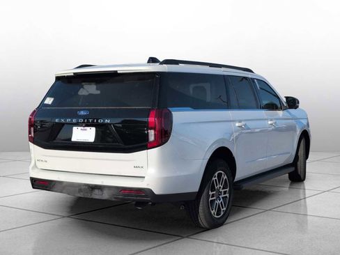 New 2025 Ford Expedition Max Active image 14