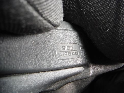 Used 2024 Honda HR-V Sport image 14