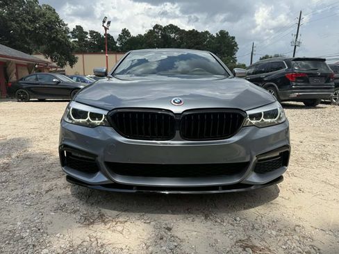 Used 2019 BMW 540i w/ M Sport Package RWD image 2