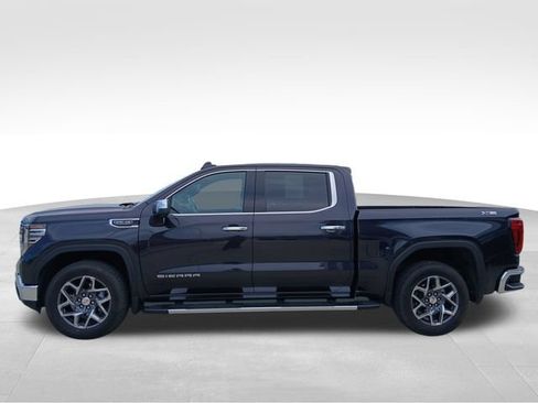 Used 2024 GMC Sierra 1500 SLT w/ SLT Premium Plus Package AWD/4WD image 2