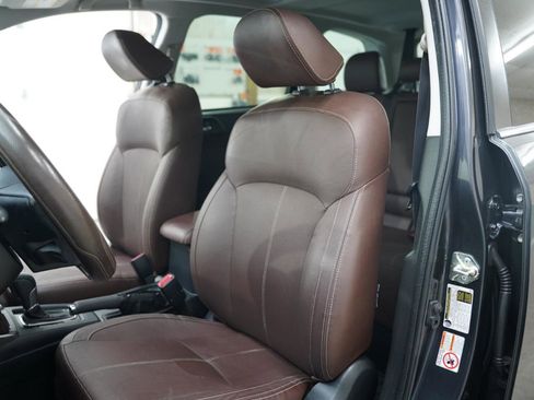 Used 2018 Subaru Forester 2.5i Touring AWD/4WD image 25