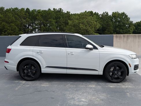 Used 2019 Audi Q7 3.0T Prestige w/ Prestige Package AWD/4WD image 6