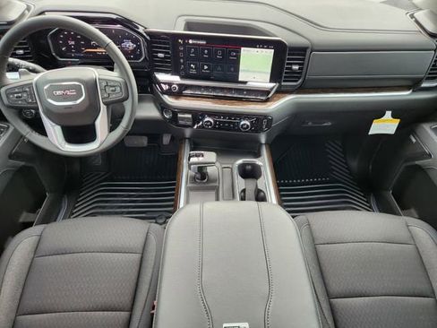New 2026 GMC Sierra 1500 Elevation image 2
