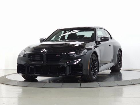 Used 2025 BMW M2 w/ Lighting Package image 3