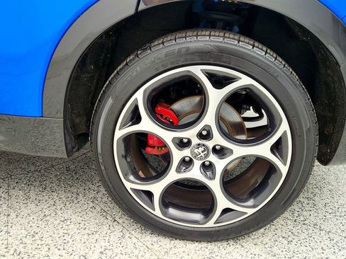 Used 2024 Alfa Romeo Tonale Veloce image 13