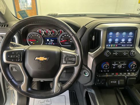 Used 2021 Chevrolet Silverado 2500 LTZ w/ Z71 Chrome Sport Edition AWD/4WD image 25
