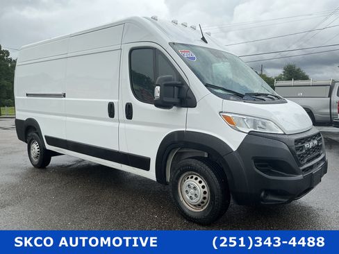 Used 2023 RAM ProMaster 2500 FWD image 7