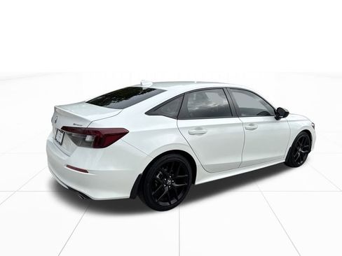 Certified 2025 Honda Civic Sport image 9