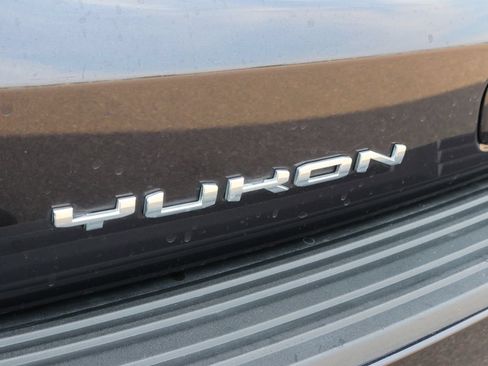 Used 2025 GMC Yukon XL Elevation AWD/4WD image 37
