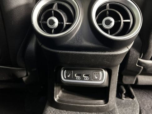 Used 2022 Alfa Romeo Stelvio Ti AWD/4WD image 16