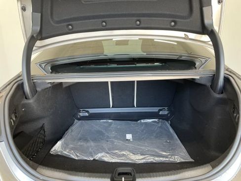 Used 2024 Mercedes-Benz C 300 Sedan image 8