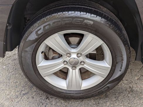 Used 2017 Jeep Patriot Sport image 13