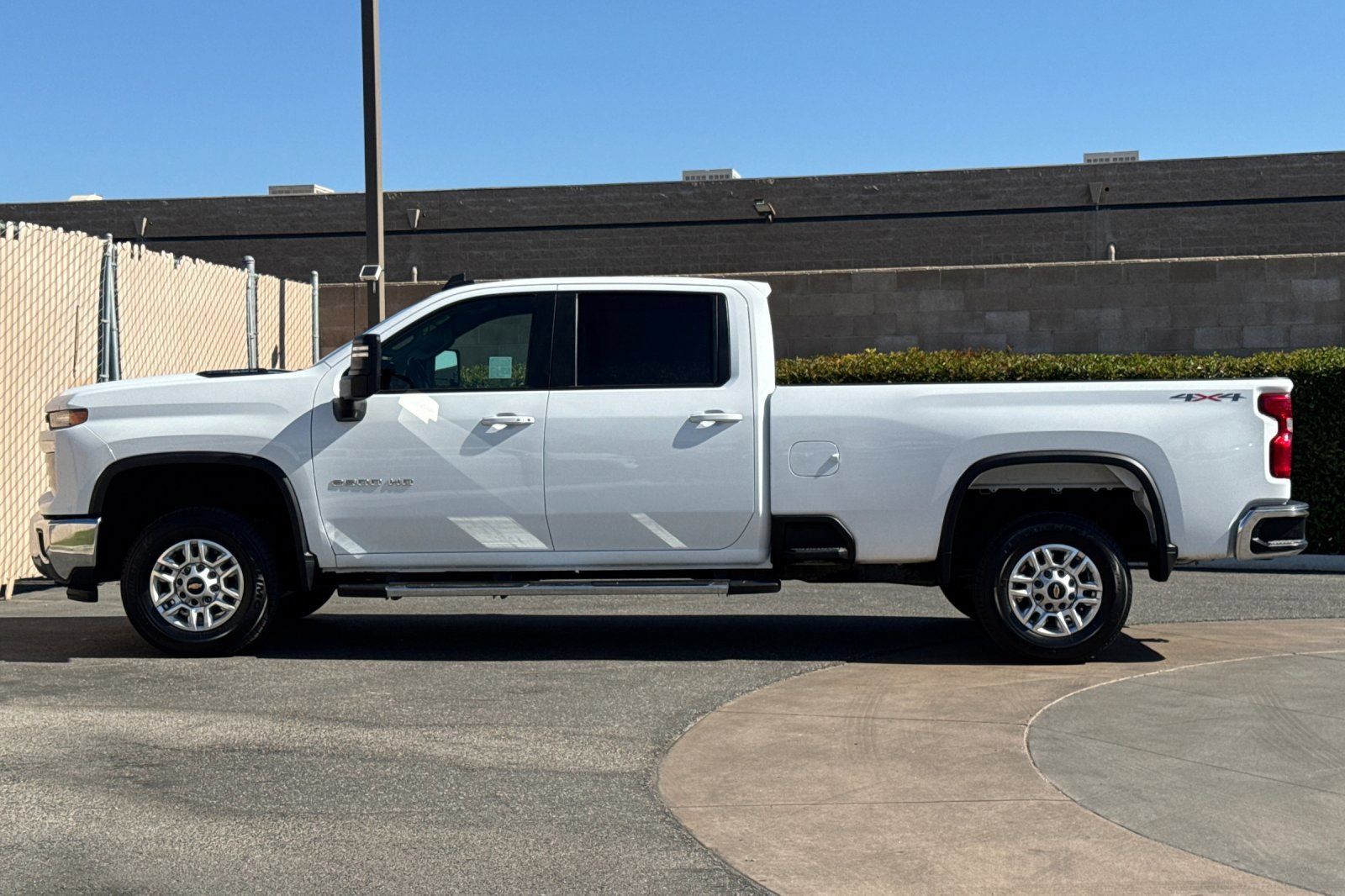Certified 2025 Chevrolet Silverado 2500 LT w/ Convenience Package AWD/4WD image 7