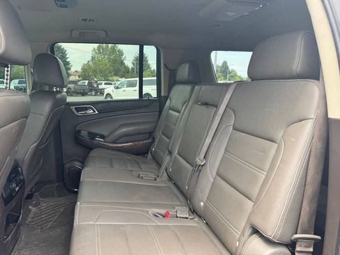 Used 2016 GMC Yukon XL Denali AWD/4WD image 12