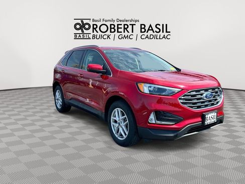 Used 2022 Ford Edge SEL w/ Convenience Package AWD/4WD image 2