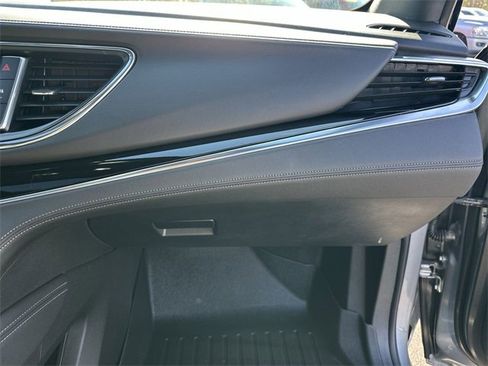 Used 2023 Buick Enclave Avenir w/ Avenir Technology Package image 29