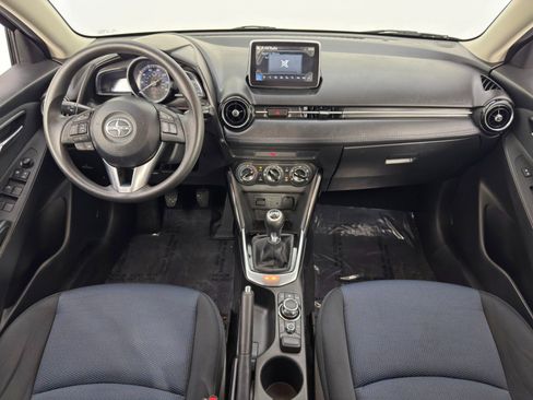 Used 2016 Scion iA image 11